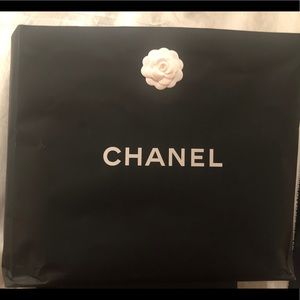 Chanel BOX 📦 & Shopping 🛍 Bag 13”x 10.5”x 5”
